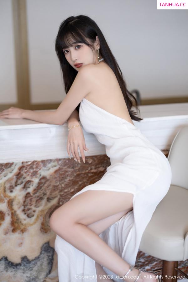 林星阑  [XiuRen]高清写真图 2023.08.28 No.7297 林星阑 长裙美腿第12张图片